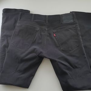 Levi's 517 black straight cut men's jeans size 32×34